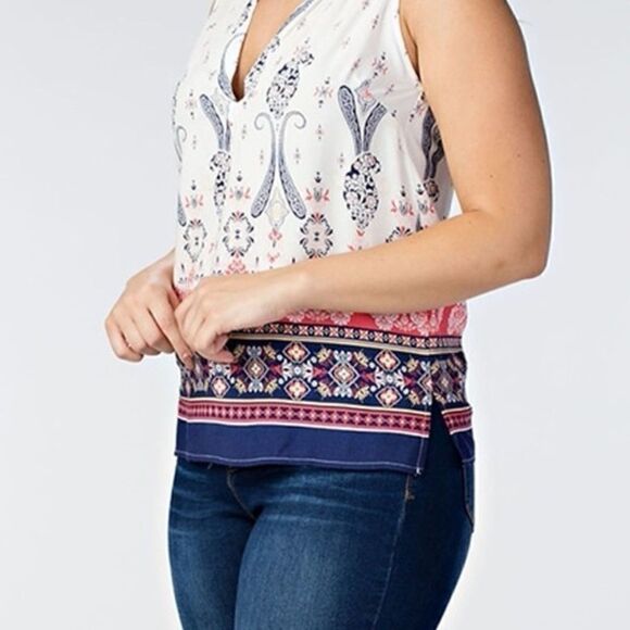 New Plus eye catching top - Picture 3 of 8